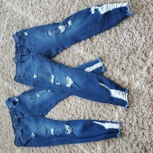 Womens distressed skinny jeans size 6 new york and company